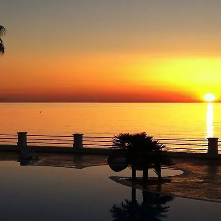 Cala Petrosa Hotel