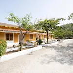 Cala Petrosa Hotel 3*