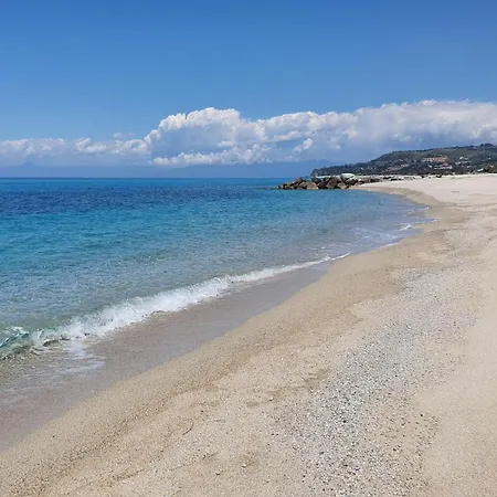 Cala Petrosa Hotel 3*