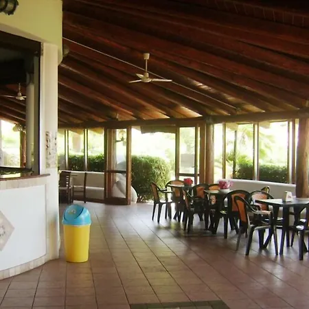 Отель Cala Petrosa 3*