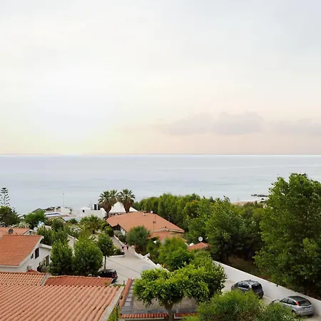 Отель Cala Petrosa
