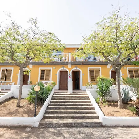 Отель Cala Petrosa Паргелия