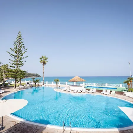 Cala Petrosa Отель 3*