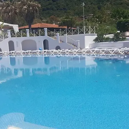 Hotel Cala Petrosa