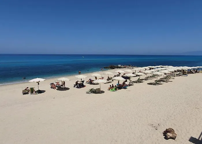 Cala Petrosa Hotel 3*